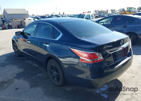 2014 Nissan Altima 2.5 S z USA, uszkodzony, nr VIN 1N4AL3AP7EN386022